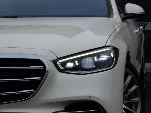 26105377_carP_l_12.jpg