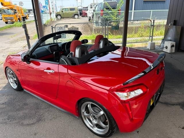 9500080A30261014W00214.jpg