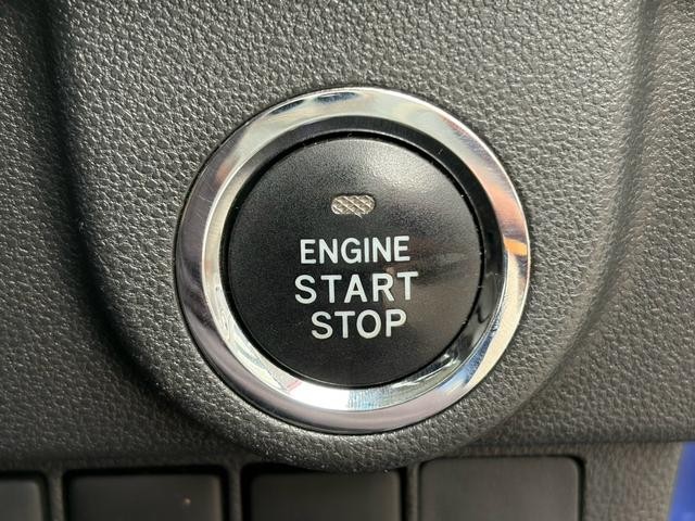 0520078A30260904W00114.jpg