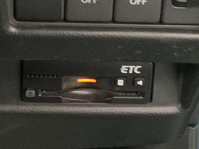 1001849A30260831W00311.jpg