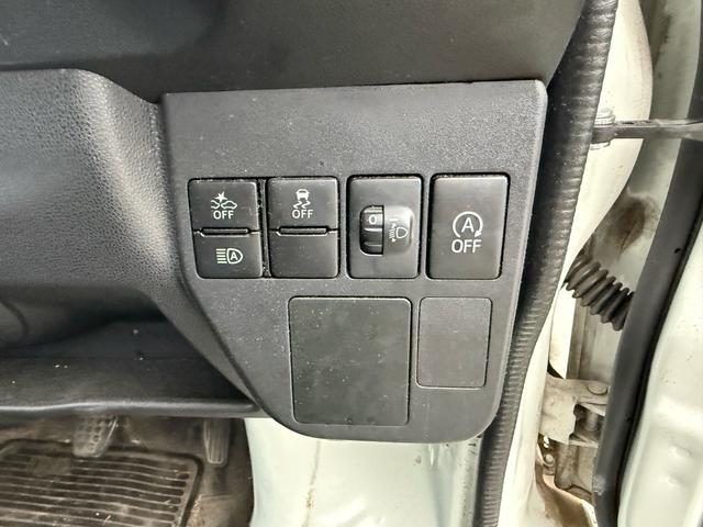 0510783A30260512W01112.jpg
