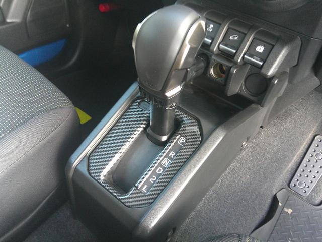 0400063A30251029W00114.jpg