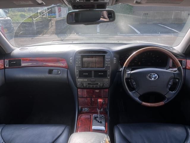 0208190A30260913W00113.jpg