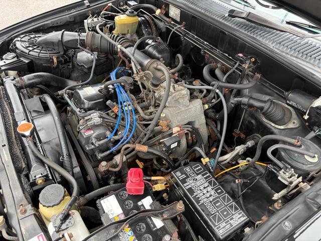 0404361A30260522W00209.jpg