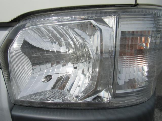 0505254A30260829W00213.jpg