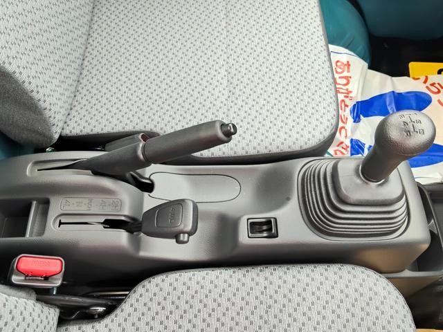 0401984A30260822W00105.jpg