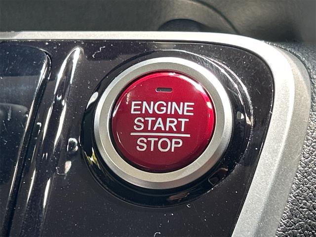 0403506A30260422W00207.jpg