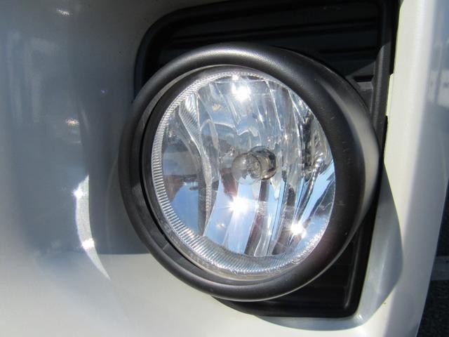 0505254A30260826W00314.jpg
