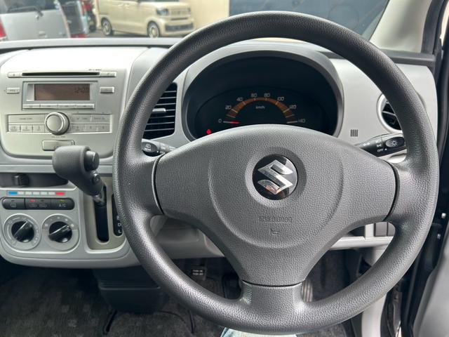 0508445A30260605W00213.jpg