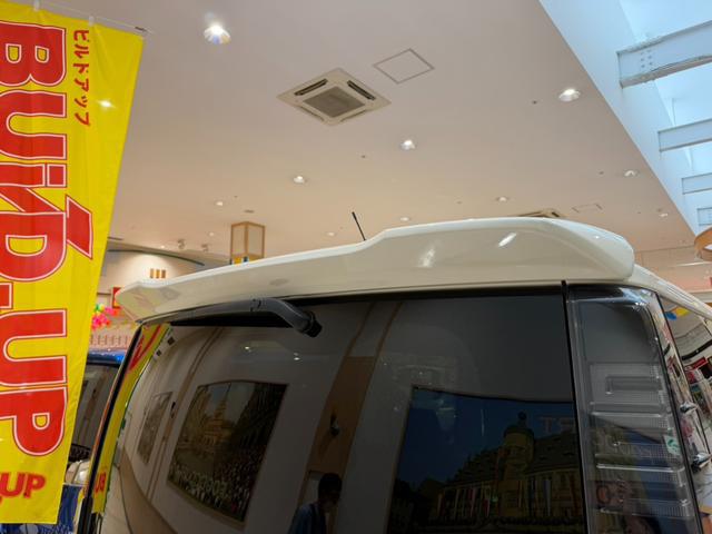 0310143A30260625W00212.jpg