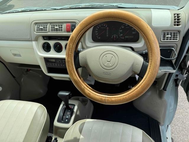 0404421A30260428W00219.jpg