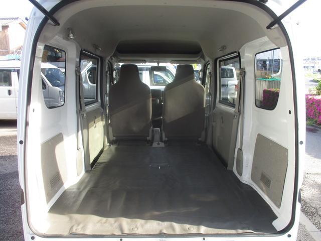 0541040A30260420W00215.jpg