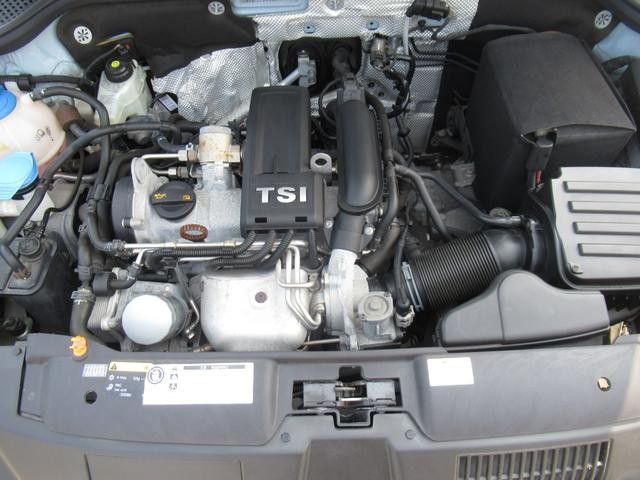 0400278A30260721W00216.jpg