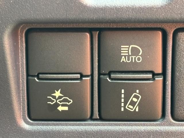 0200473A30260909W00112.jpg