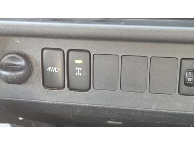 0500723A30260916W00113.jpg