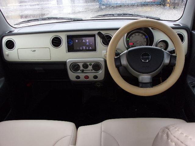 0540157A30250401W00210.jpg