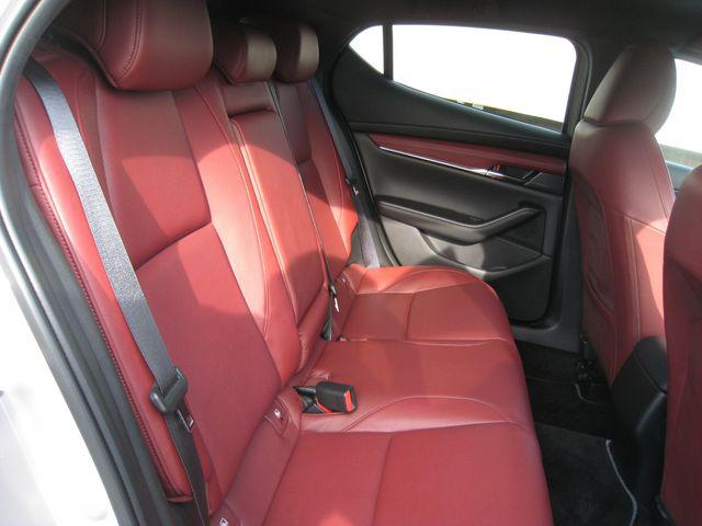 e830cec51cc917a2c9eb19fe478087f8.jpg