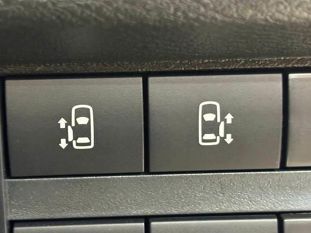 0208369A20261023D00304.jpg