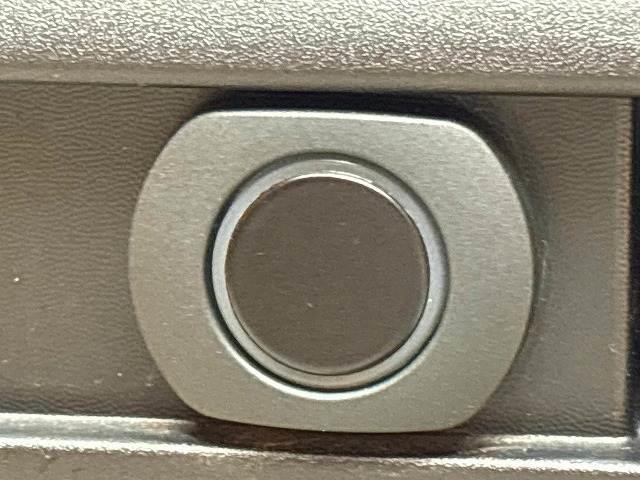0208369A20261023D00308.jpg