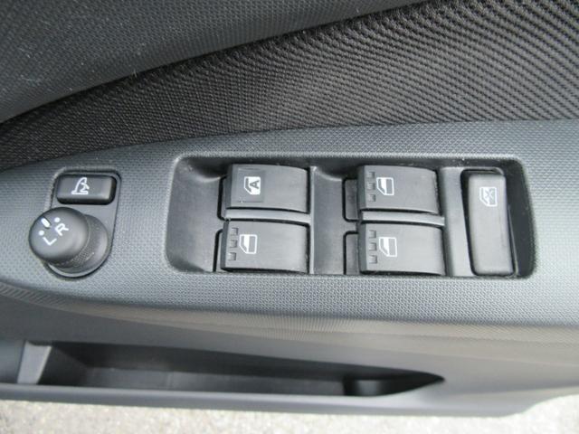 0705593A30260422W00117.jpg