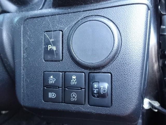 0560809A30260719W00209.jpg