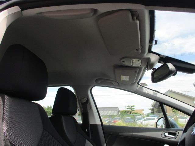 0208699A30260918W00214.jpg