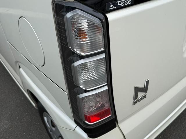 0903990A30260602W00106.jpg