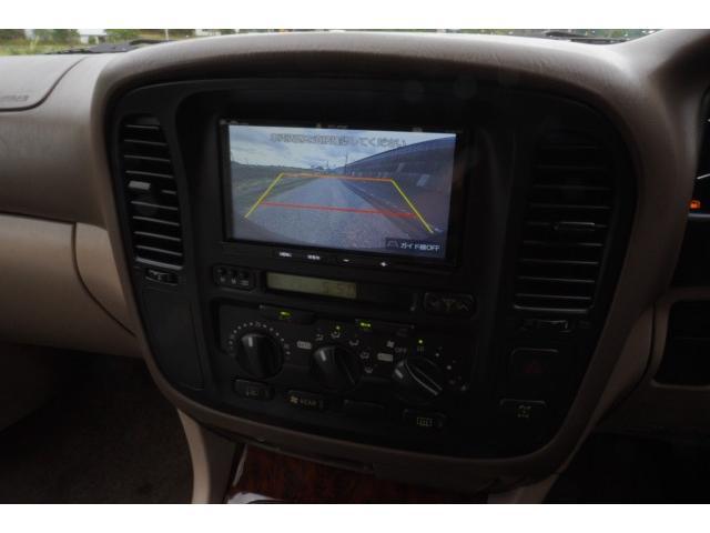 24731263_carP_l_2.jpg