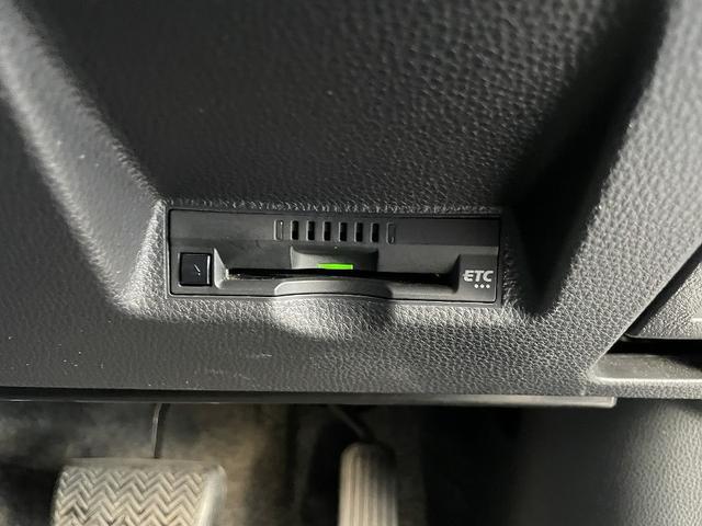 0500136A30251025W00104.jpg