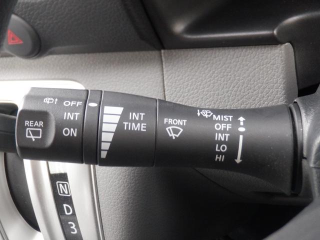 0709200A30260706W00112.jpg