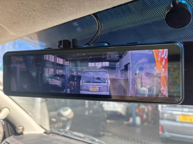 0600217A30261008W00206.jpg
