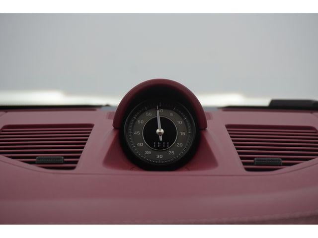 3efc7f13e9f8f350162b3ea764af4d52.jpg