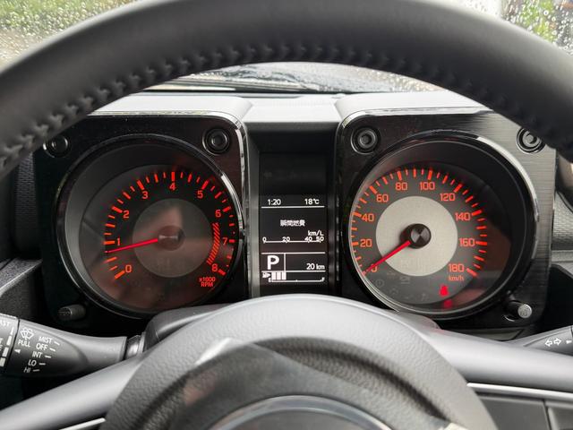 1100001A30260423W00107.jpg