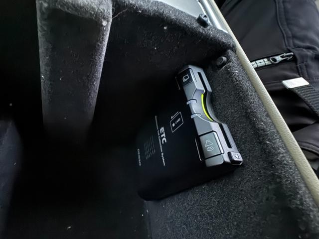 0903532A30261003W00310.jpg