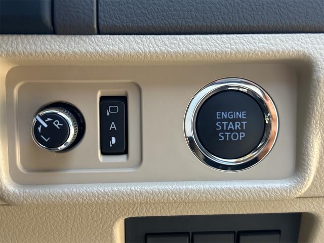 1101563A30260415W00108.jpg