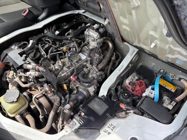 0904081A30260602W00119.jpg