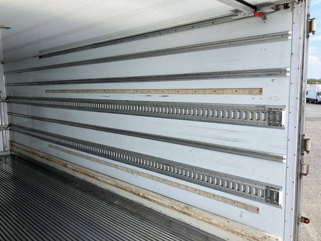 78301_15.jpg