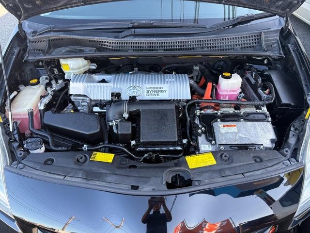 0403341A30260805W00115.jpg
