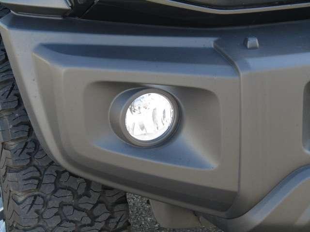 26984086_carP_l_12.jpg