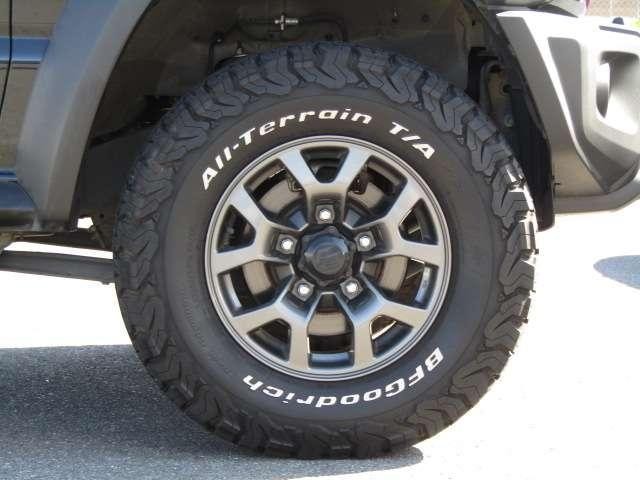 26984086_carP_l_13.jpg