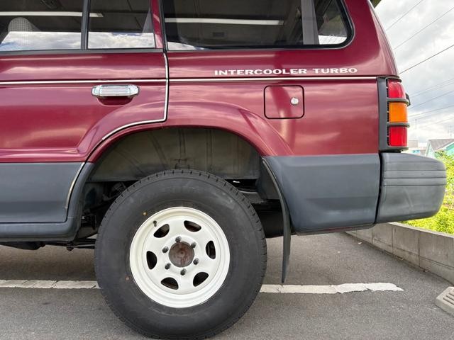 1003257A30260509W00114.jpg