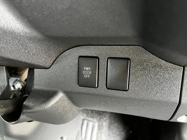 0500199A20260616W00217.jpg
