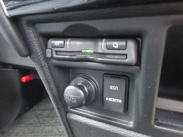 1002189A30260605W00114.jpg