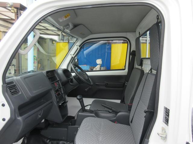 0703947A30260610W00108.jpg
