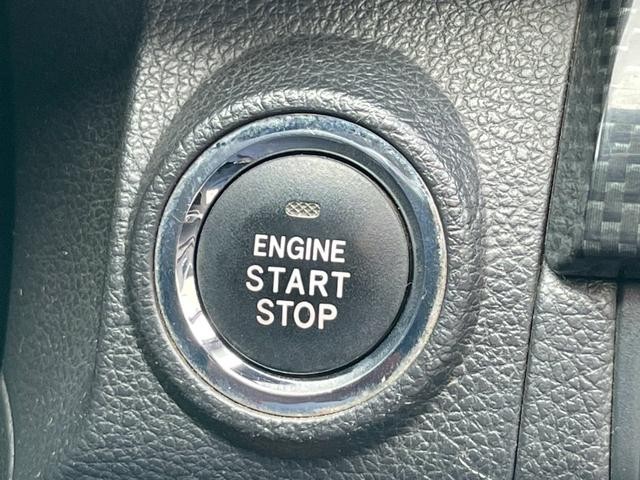 0209410A30260918W00106.jpg