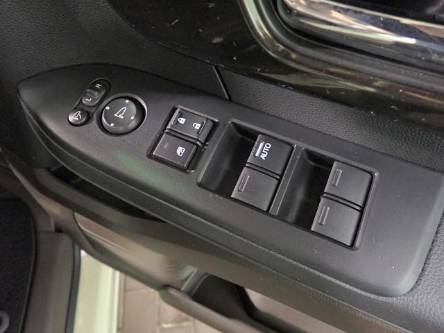 0201999A30260905W00514.jpg