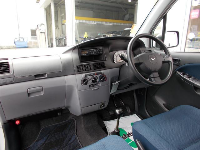 0551785A30260530W00119.jpg