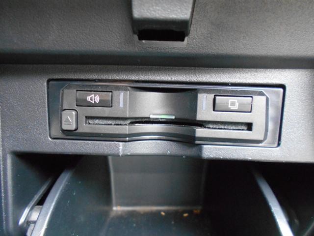 0802940A30260503W00419.jpg