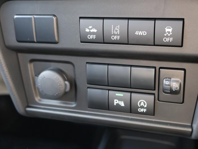 0403508A30261012W00110.jpg