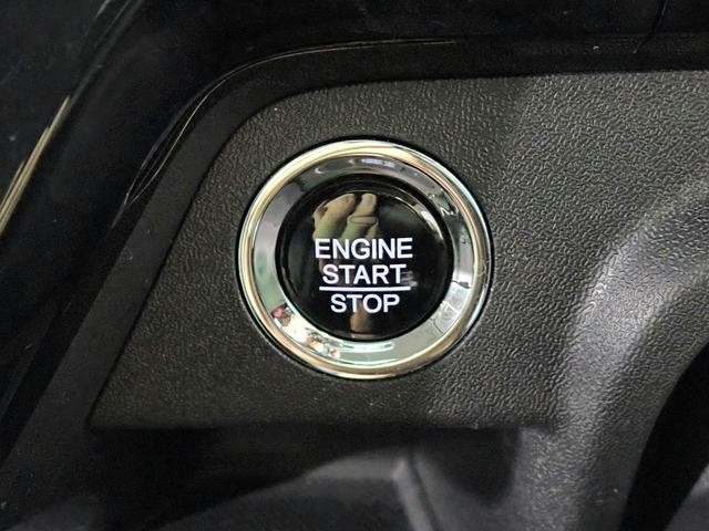 0230024A30260929W00312.jpg
